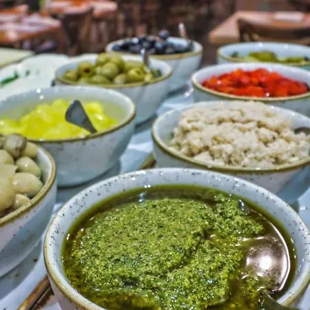 Boutique Eco Sasanka Otel 3*