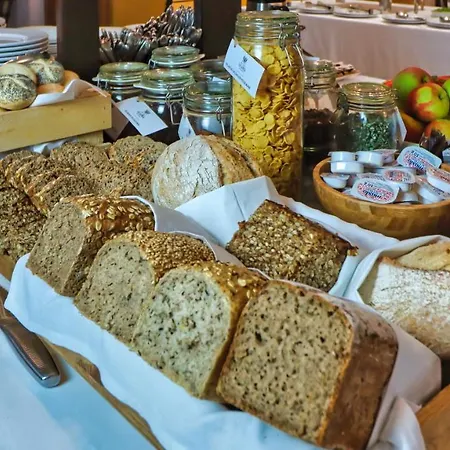 Boutique Eco Sasanka Otel